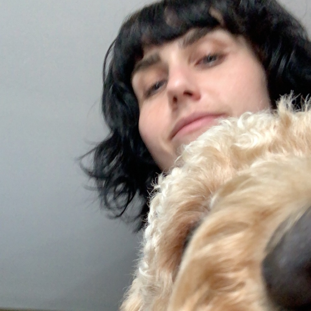 Meet your Posher, Carlyn